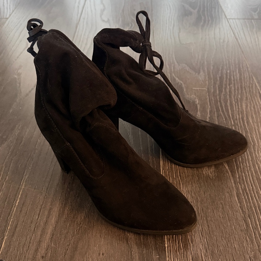 Catherine Malandrino Black Suede Ankle Booties